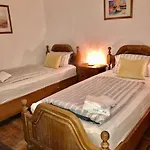 Thueringer Hof Отель