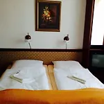 Отель Thueringer Hof 3*